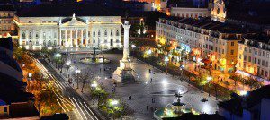 Lisbon tours - Rossio square at night | Portugal.com