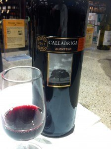 Glass of Callabraga Alentejo wine