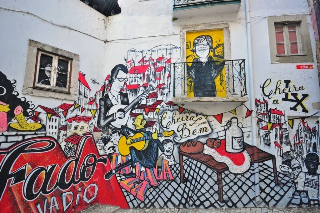 Fado mural in Lisbon by Arseniy Krasnevsky