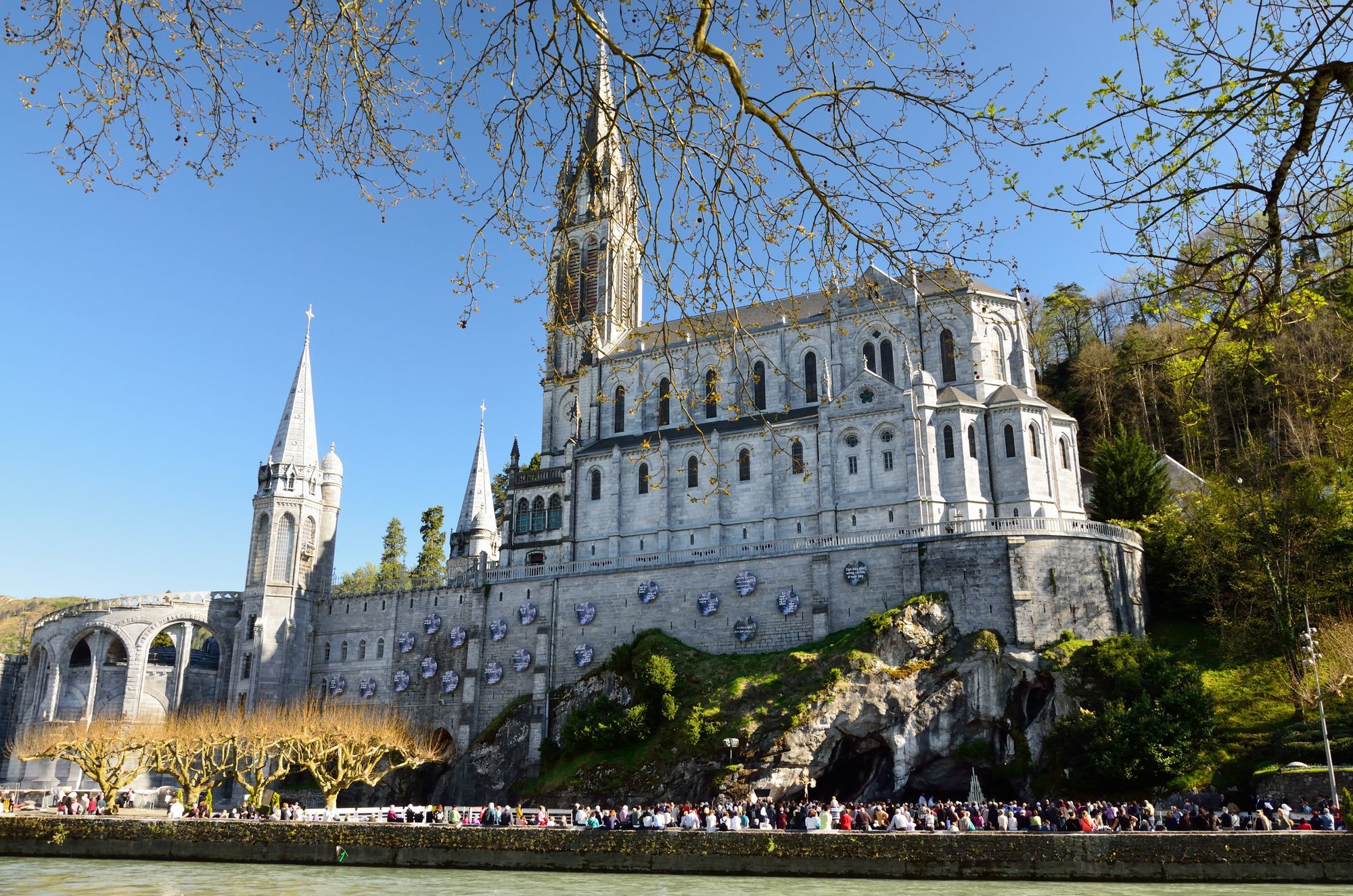Marian Shrines Faith Tour: Visit Fatima | Portugal Online