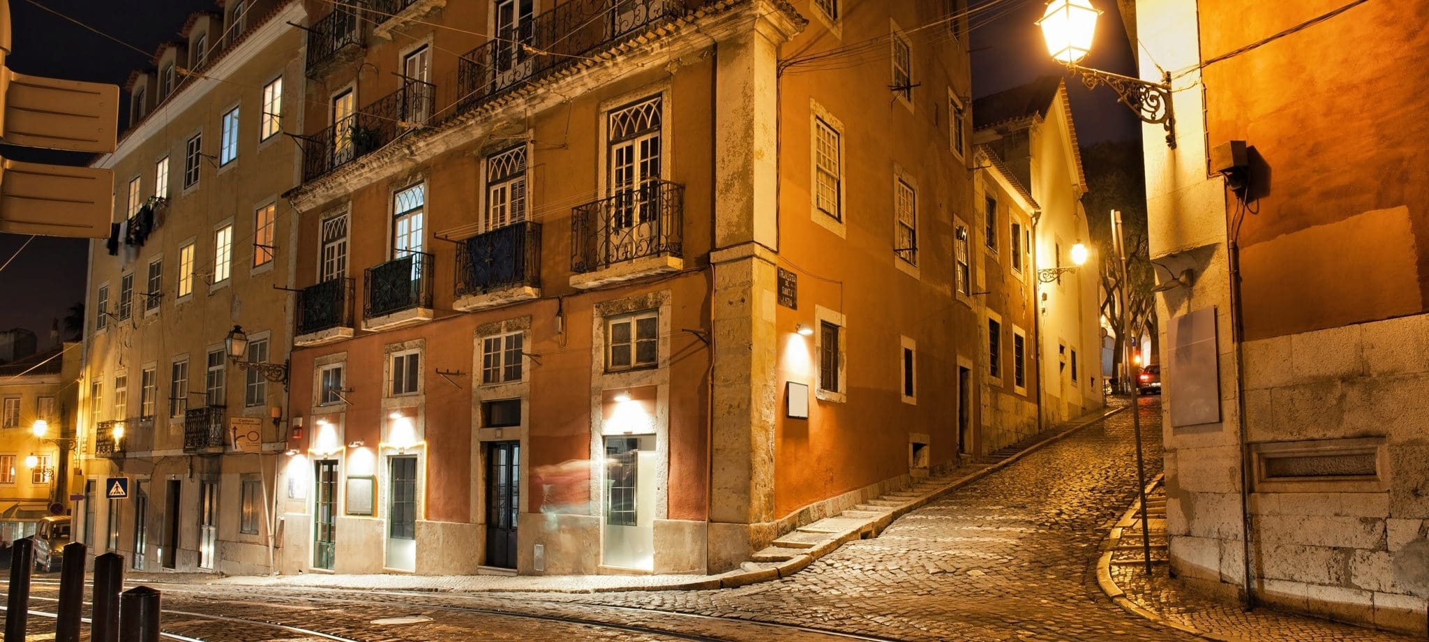 How a Private Portugal Tour Planner Helps