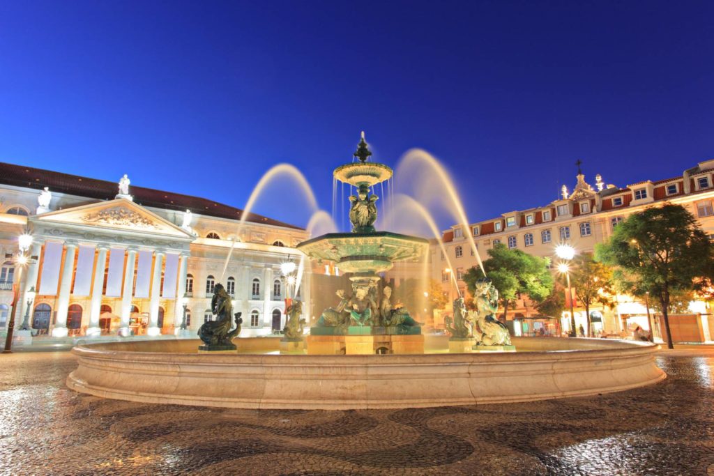 Rossio fountain in Lisbon - Portugal blog and news | Portugal.com