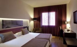 Ayre Hotel Sevilla bedroom | Portugal.com