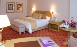 Grand Hotel Los Abetos bedroom - Santiago de Compostela | Portugal.com