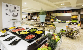 hotel novotel madrid center spain food